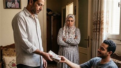 جوزى كان بيصرف كل فلوسه على اخوه العاطل
