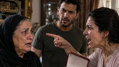 كنت بروح اساعد مرات ابنى