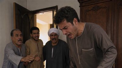 ابويا أصر يجوزني