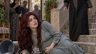 حماتي بصتلي